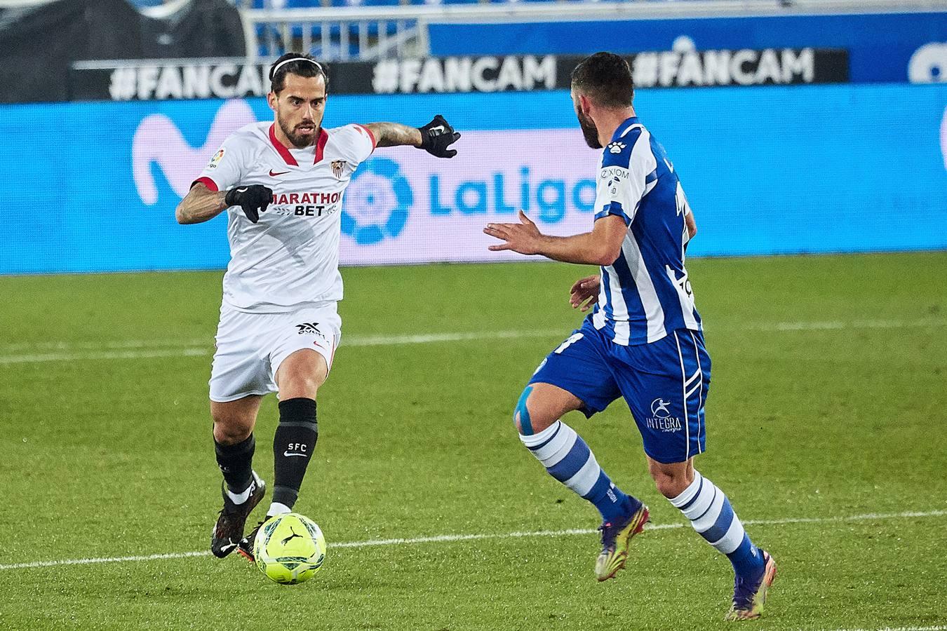 Las mejores imágenes del partido entre el Alavés y el Sevilla