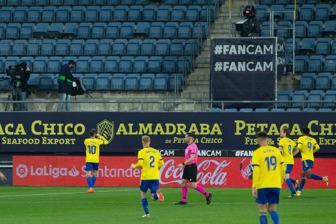 FOTOS: Las imágenes del Cádiz - Levante