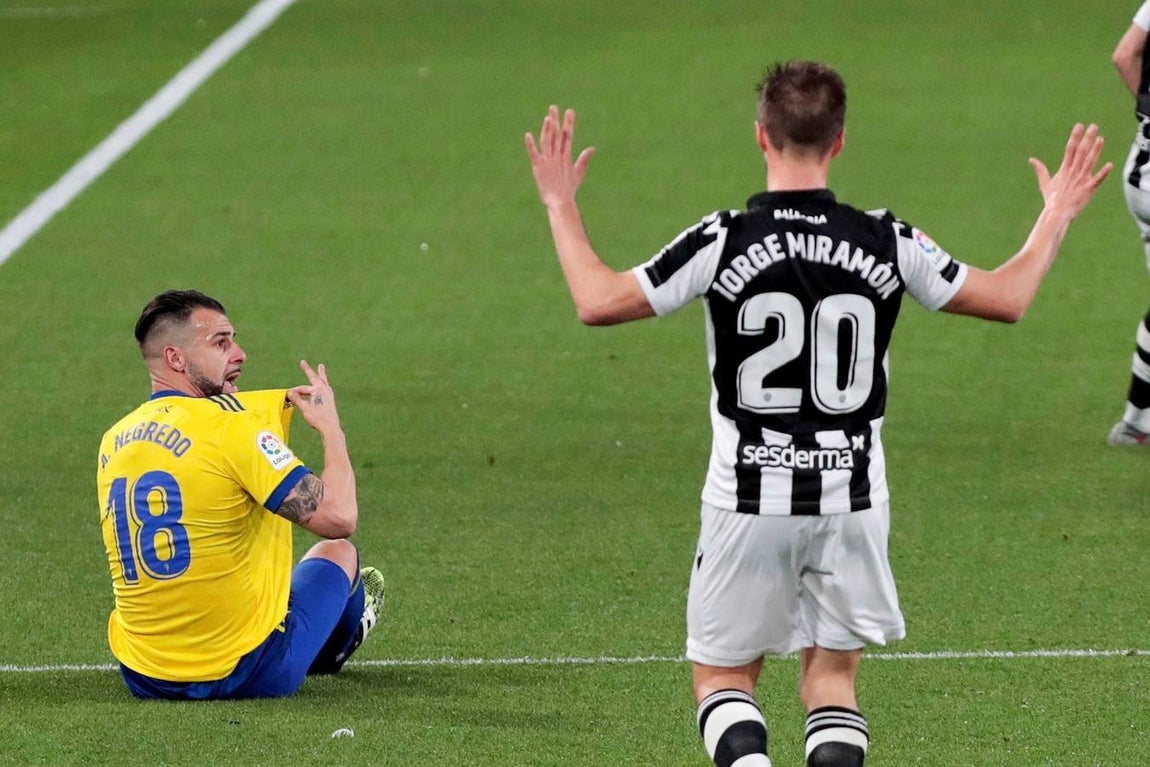 FOTOS: Las imágenes del Cádiz - Levante