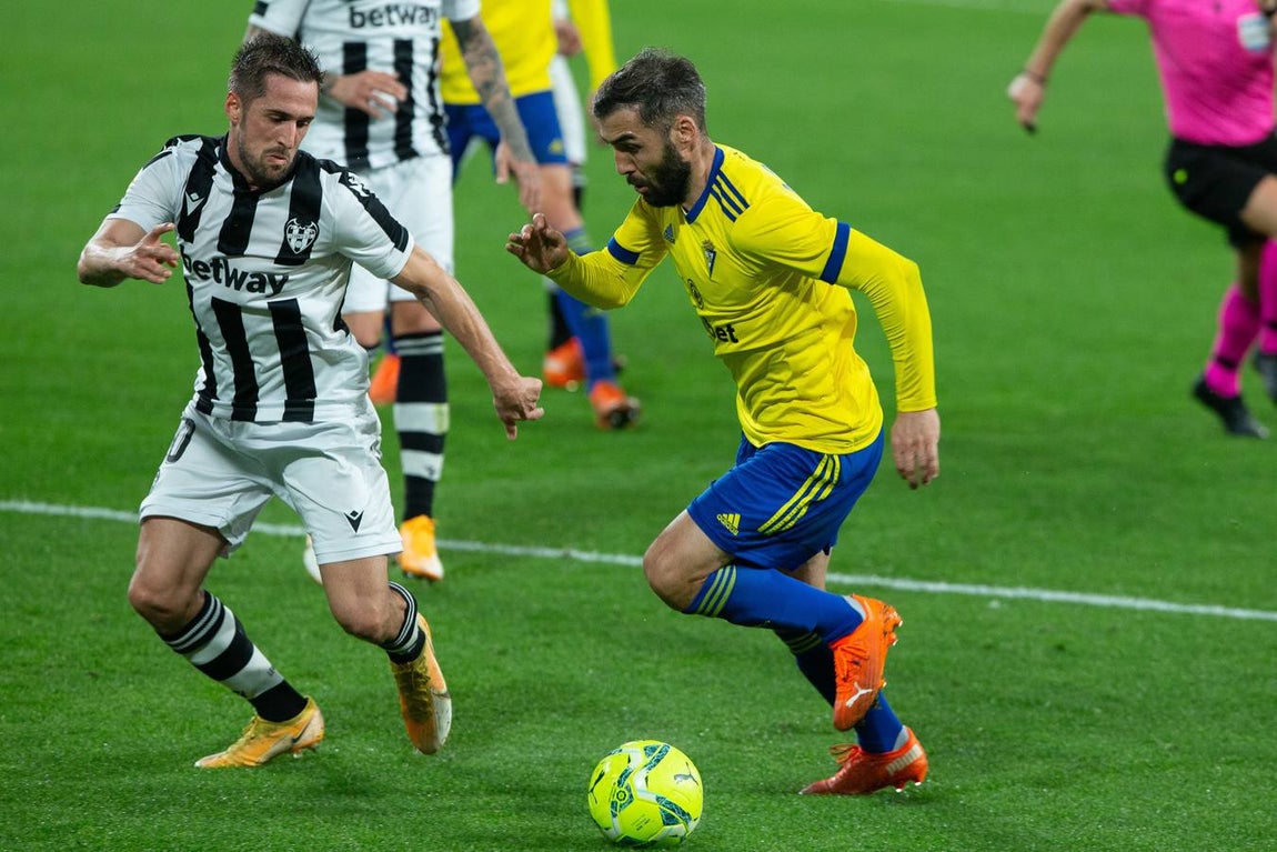 FOTOS: Las imágenes del Cádiz - Levante