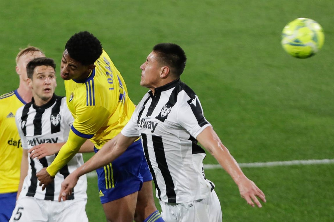 FOTOS: Las imágenes del Cádiz - Levante