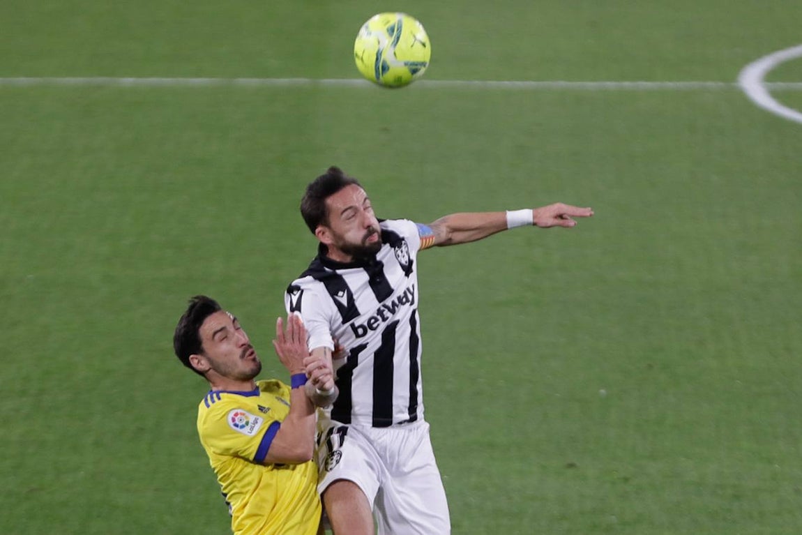 FOTOS: Las imágenes del Cádiz - Levante