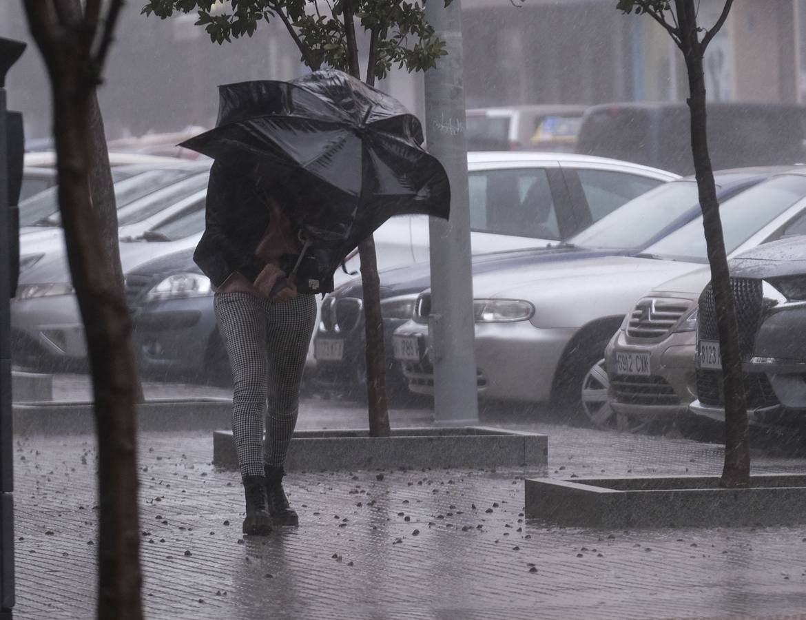 El temporal de lluvia en Cádiz, en imágenes