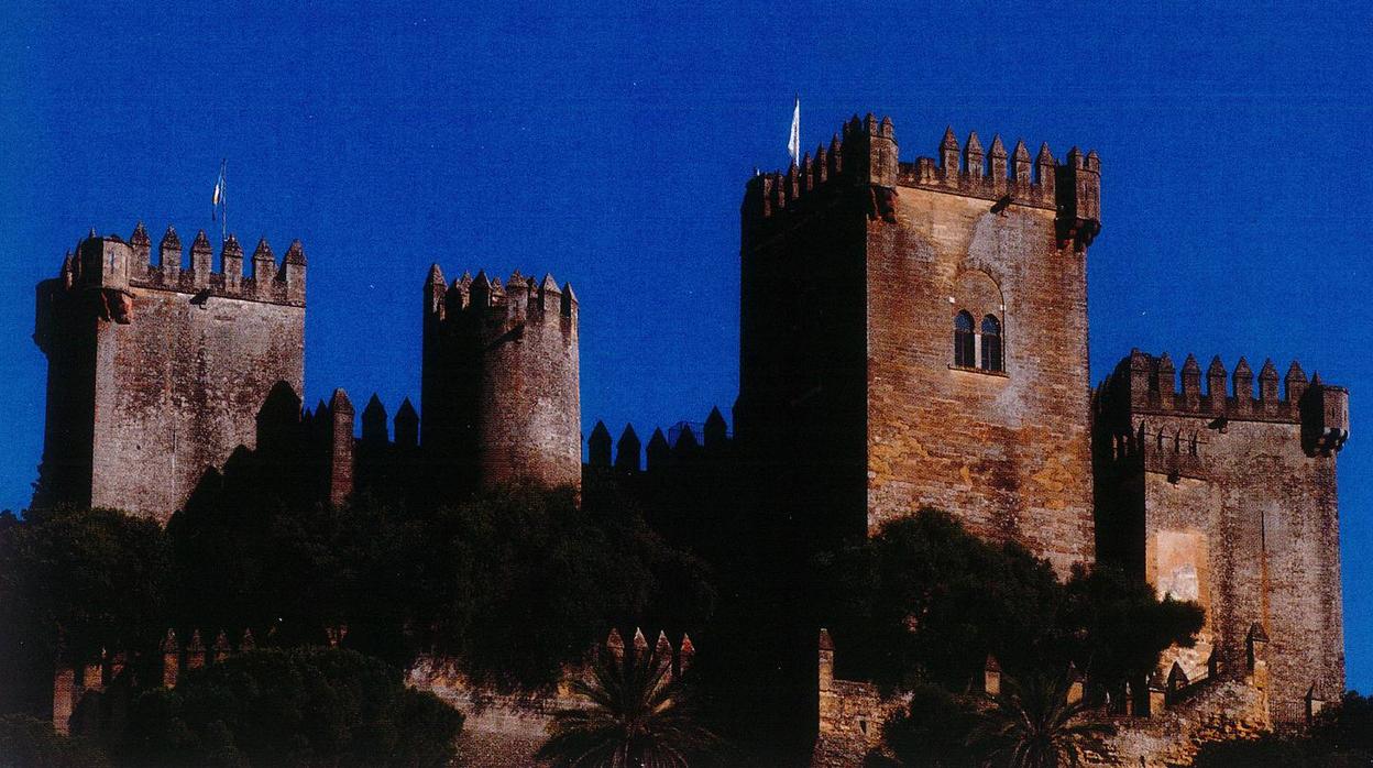 La historia del Castillo de Almodóvar del Río, en imágenes