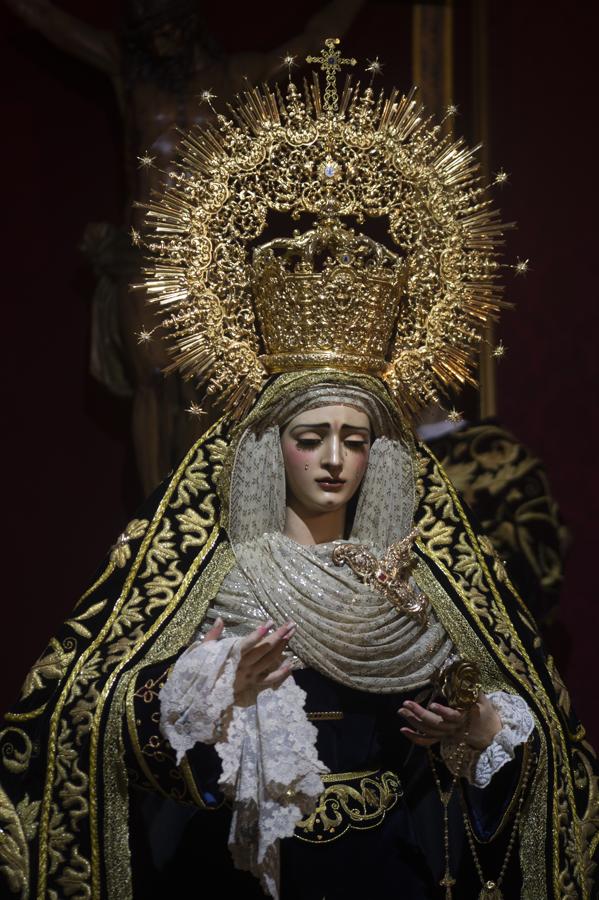 La Virgen de Gracia y Amparo de los Javieres en su capilla