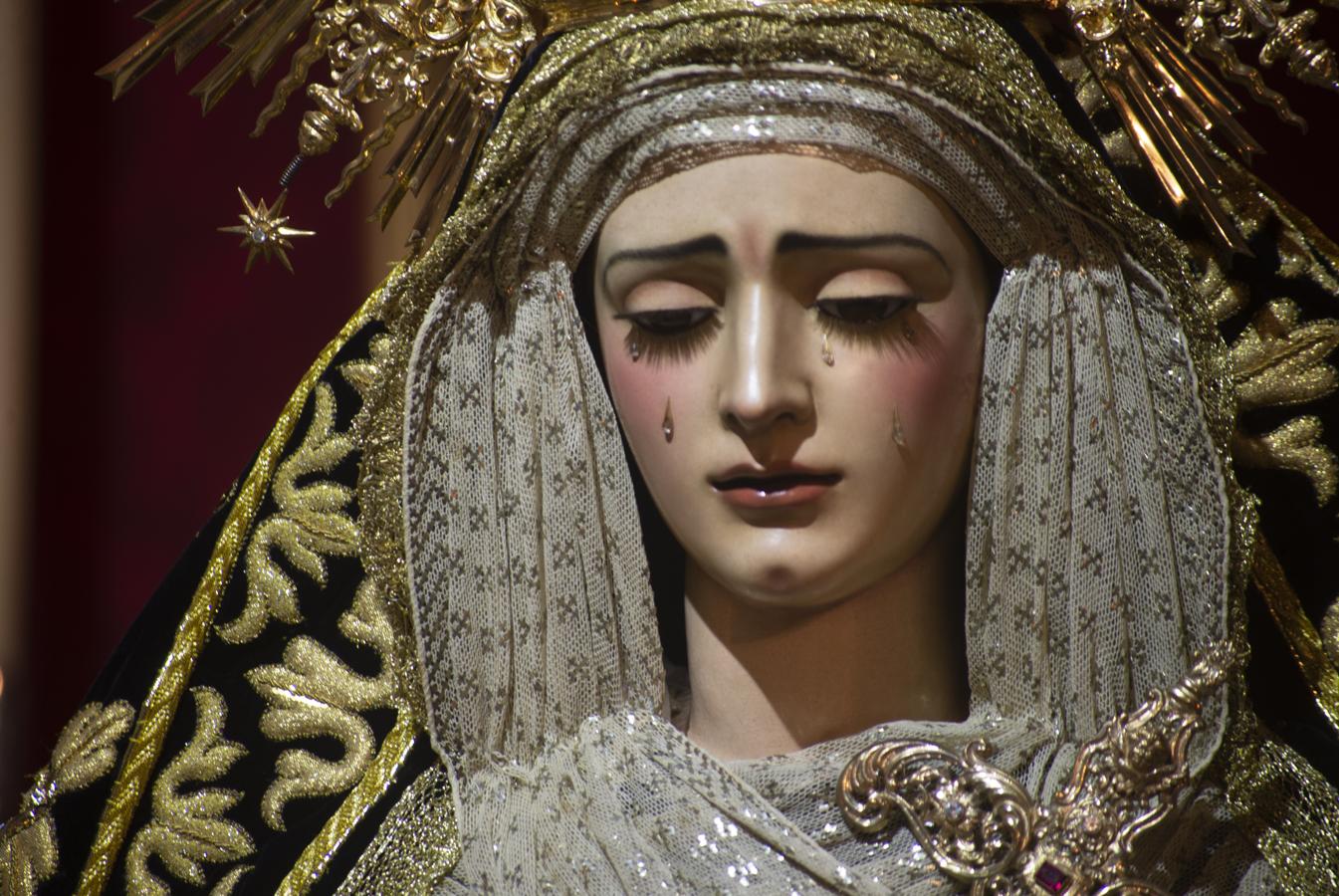 La Virgen de Gracia y Amparo de los Javieres en su capilla