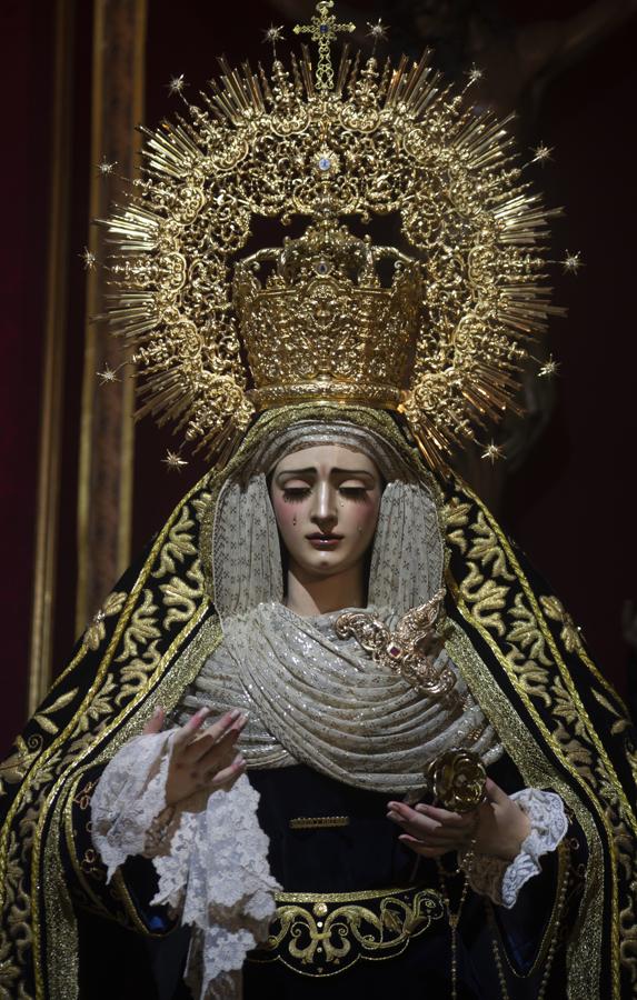 La Virgen de Gracia y Amparo de los Javieres en su capilla