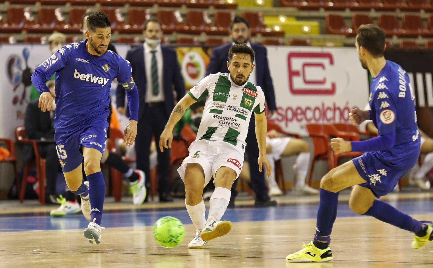 La derrota del Córdoba Patrimonio ante el Betis, en imágenes