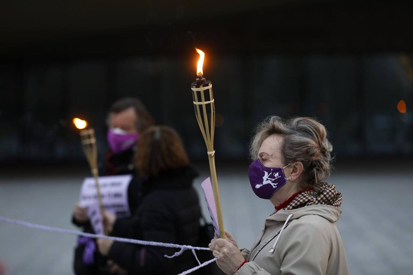 La concentración de la Plataforma contra la Violencia a las Mujeres, en imágenes