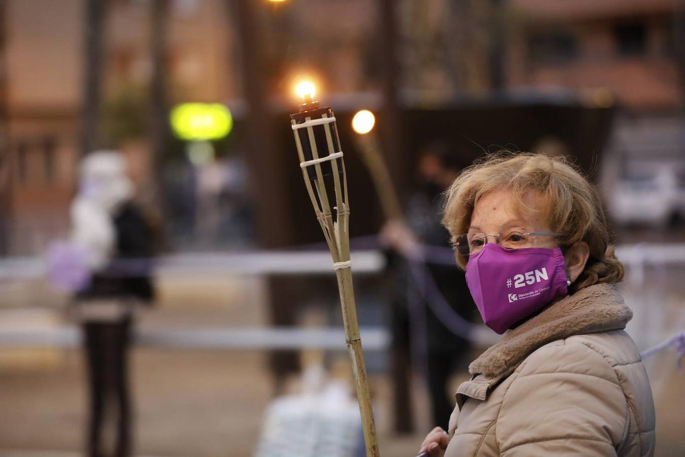 La concentración de la Plataforma contra la Violencia a las Mujeres, en imágenes