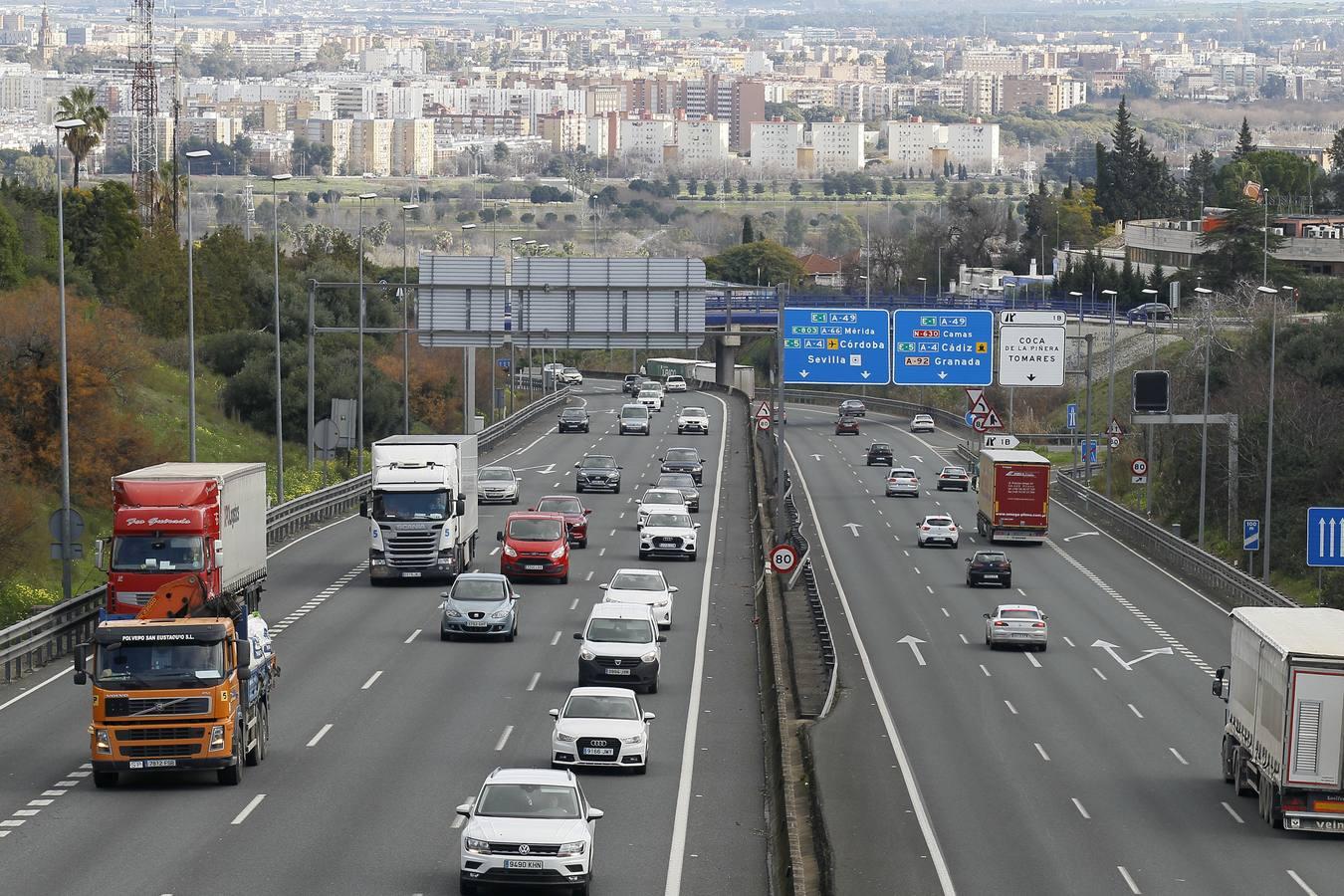 Las imágenes del ambiente que se vive en Sevilla con el cierre perimetral