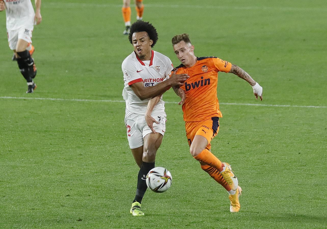 Las mejores imágenes del partido entre el Sevilla F.C. y el Valencia C.F.