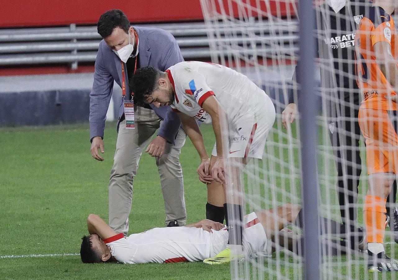 Las mejores imágenes del partido entre el Sevilla F.C. y el Valencia C.F.