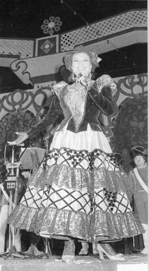 Rocío Jurado, pregonera del Carnaval de Cádiz (1985)
