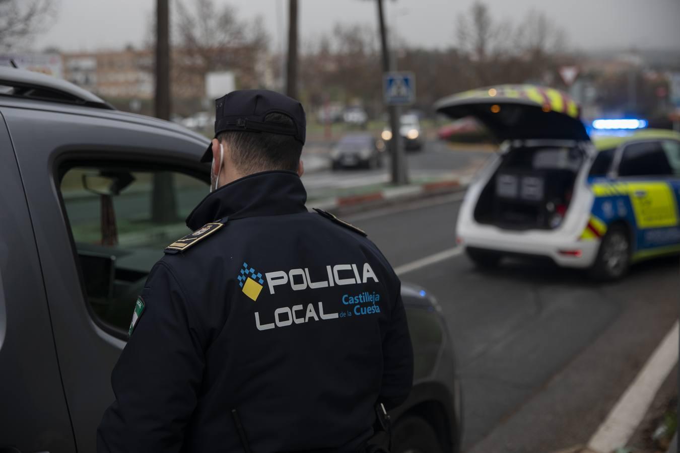 Se intensifican los controles policiales en Sevilla para evitar la movilidad