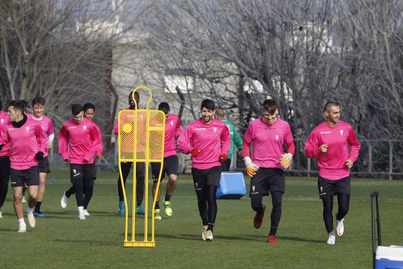 El primer entrenamiento de Alberto Ródenas con el Córdoba CF, en imágenes