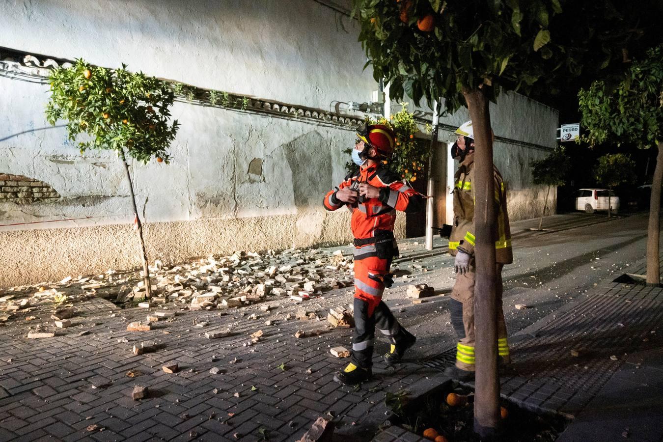 En imágenes, otra noche temblando en Granada por los terremotos