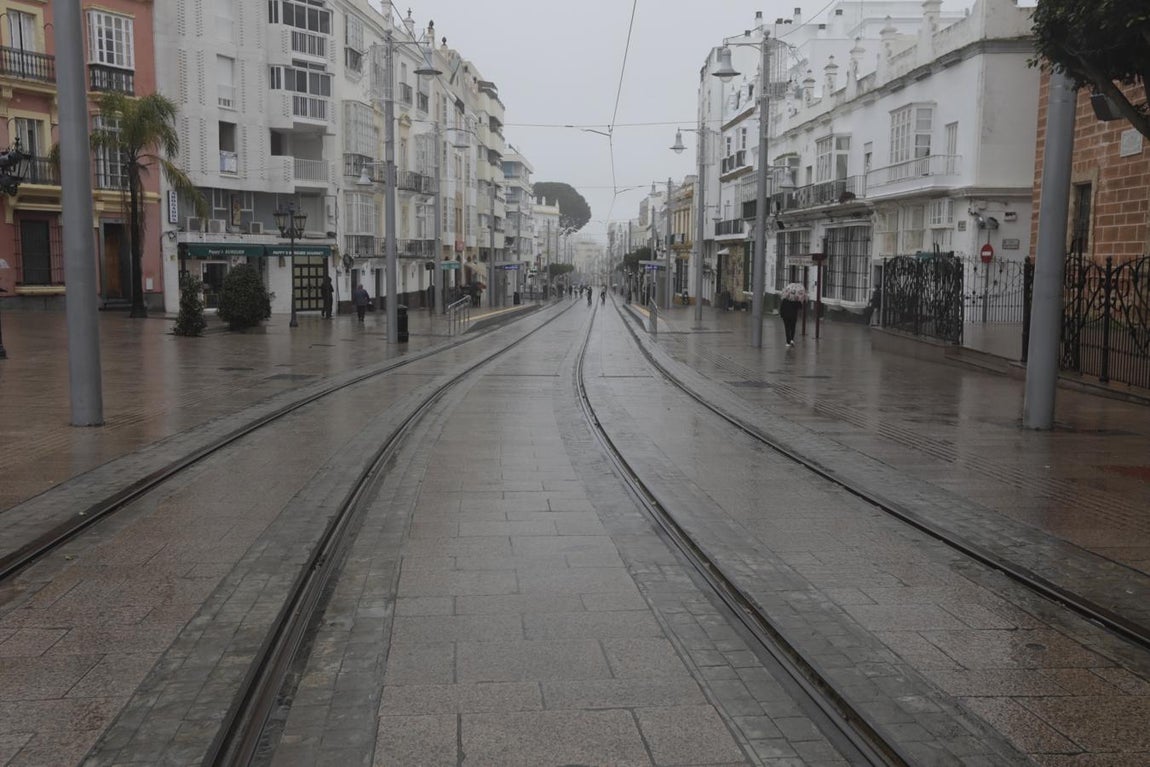 Primer día de cierre de la actividad no esencial en San Fernando