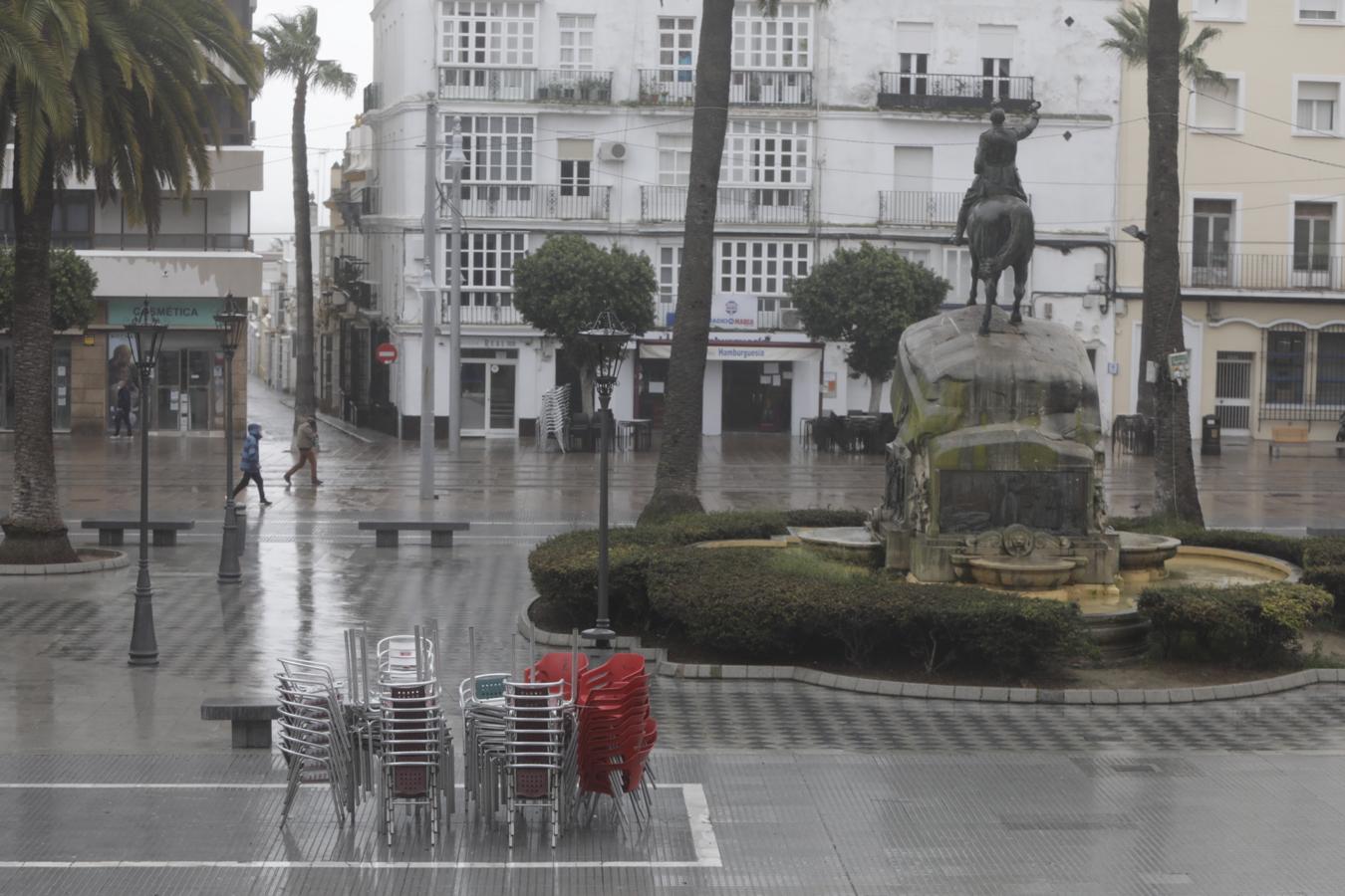 Primer día de cierre de la actividad no esencial en San Fernando