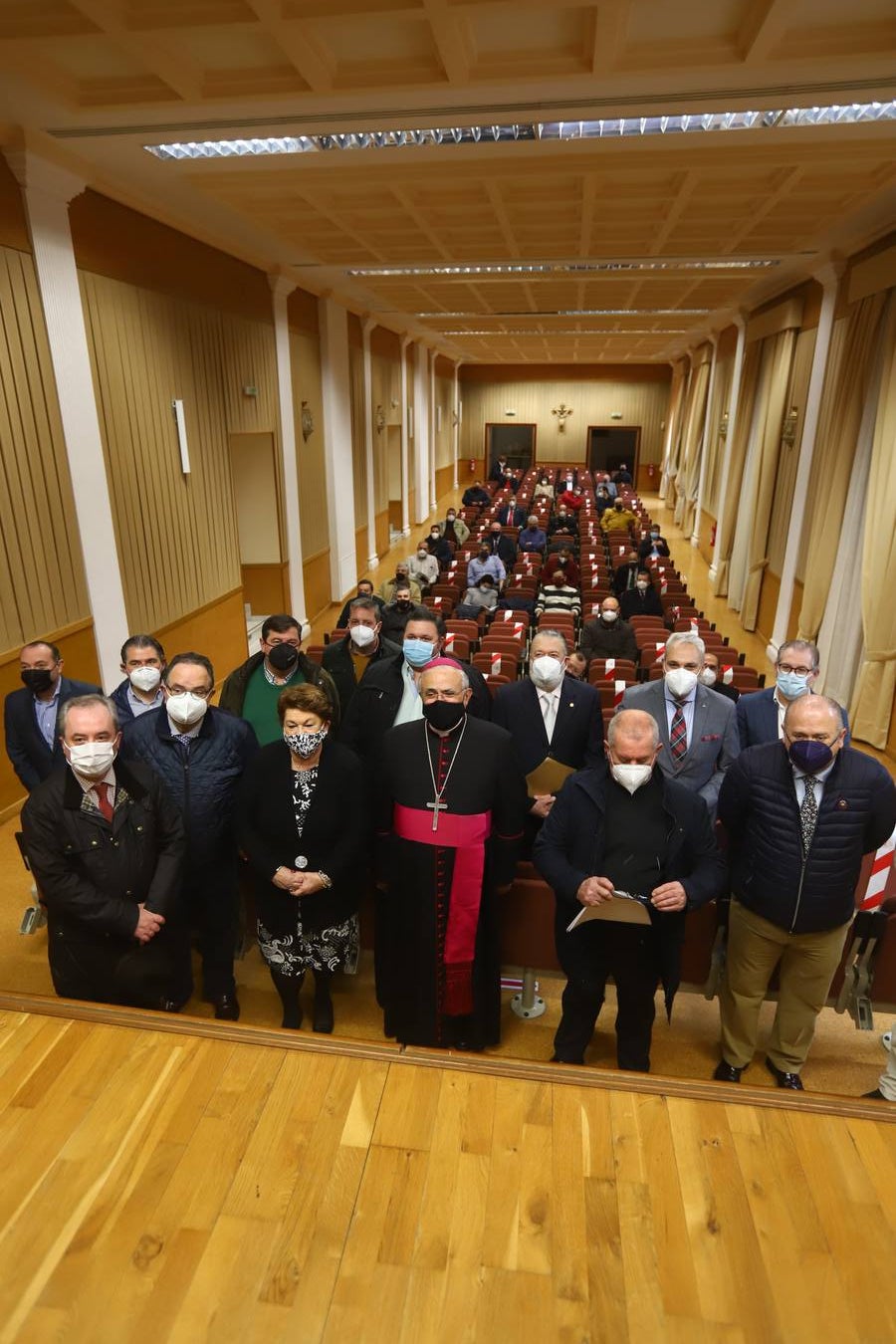 En imágenes, la asamblea de las hermandades y cofradías de Córdoba