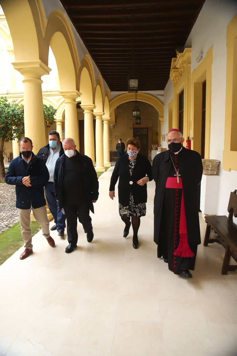 En imágenes, la asamblea de las hermandades y cofradías de Córdoba