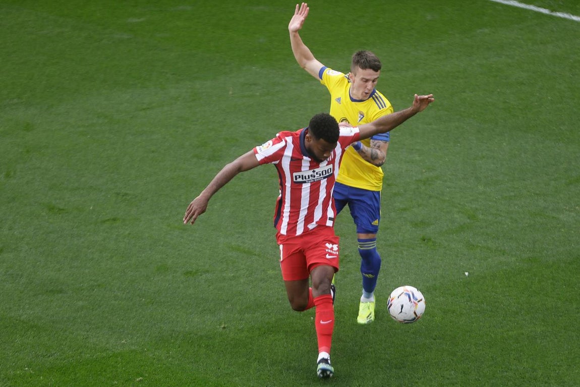 FOTOS: Las imágenes del Cádiz - Atlético