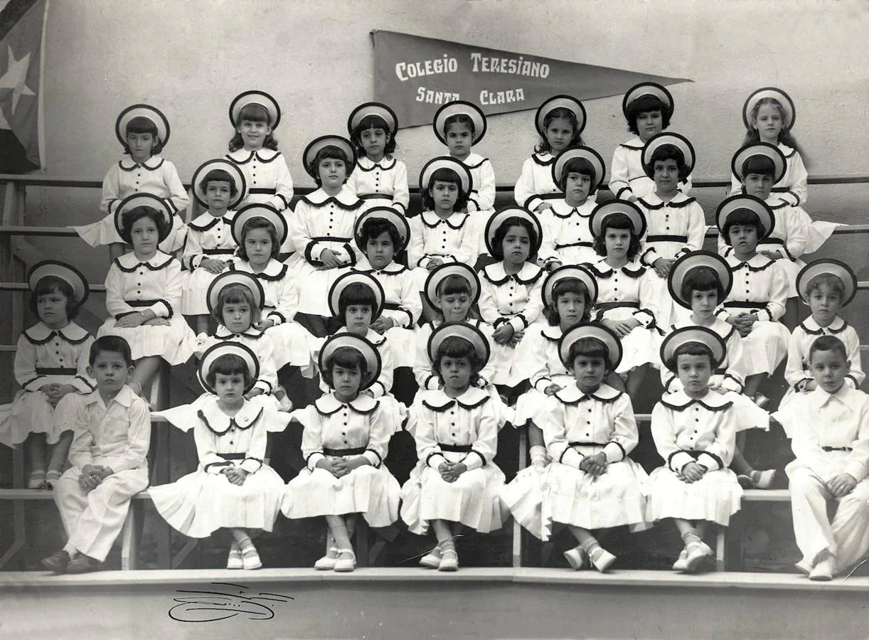 Colegio teresiano en Cuba en 1954. 