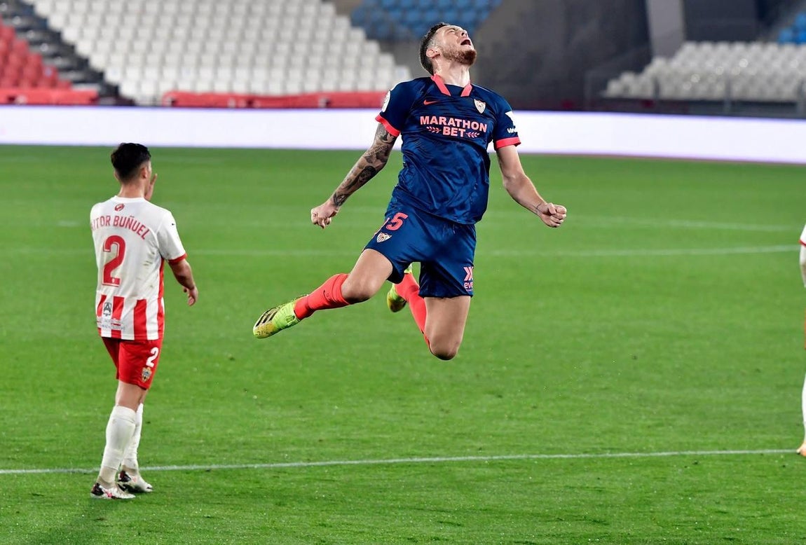 Las mejores imágenes del partido entre el Almería y el Sevilla F.C.