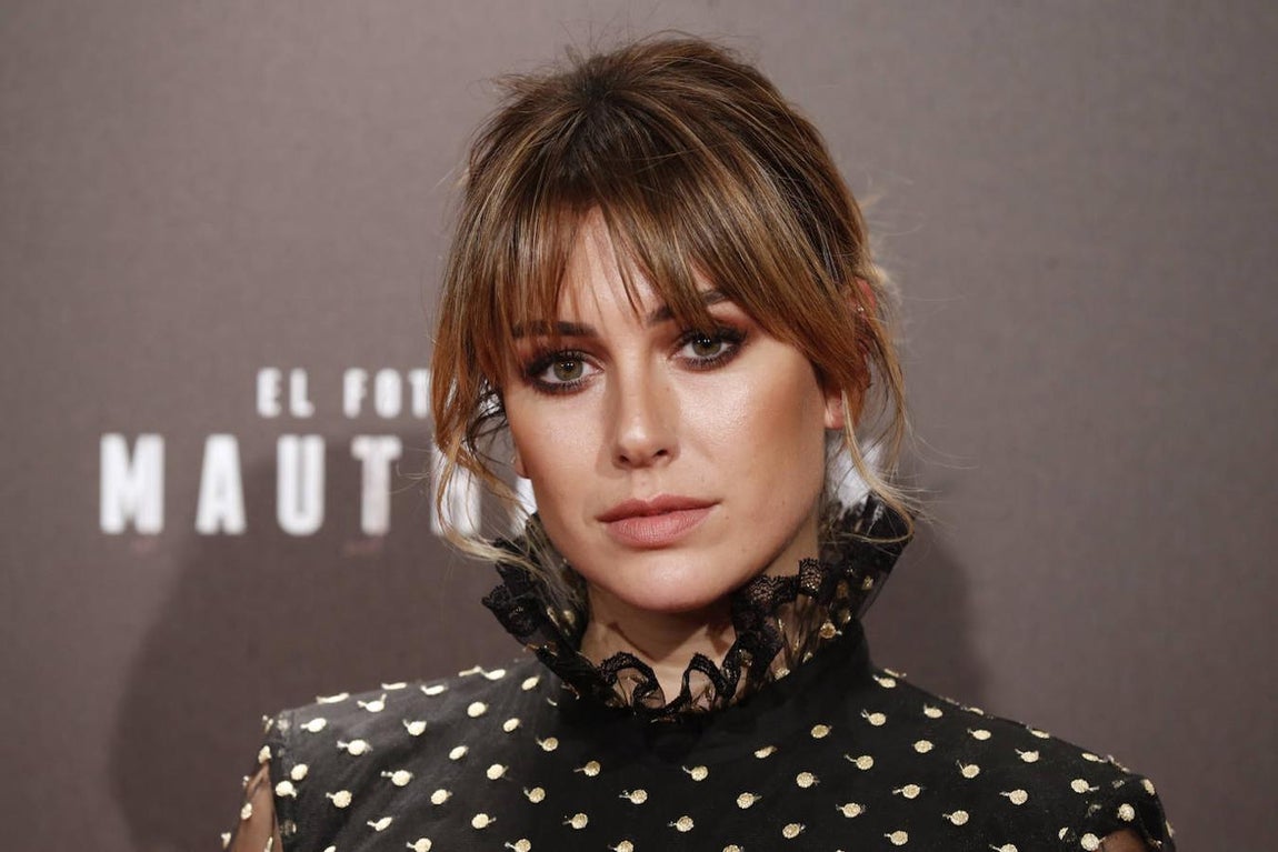 Blanca Suárez con el flequillo abierto. 