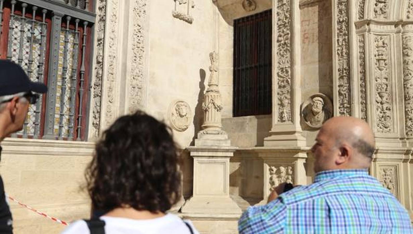 Fotogalería: Ataques al patrimonio en Sevilla