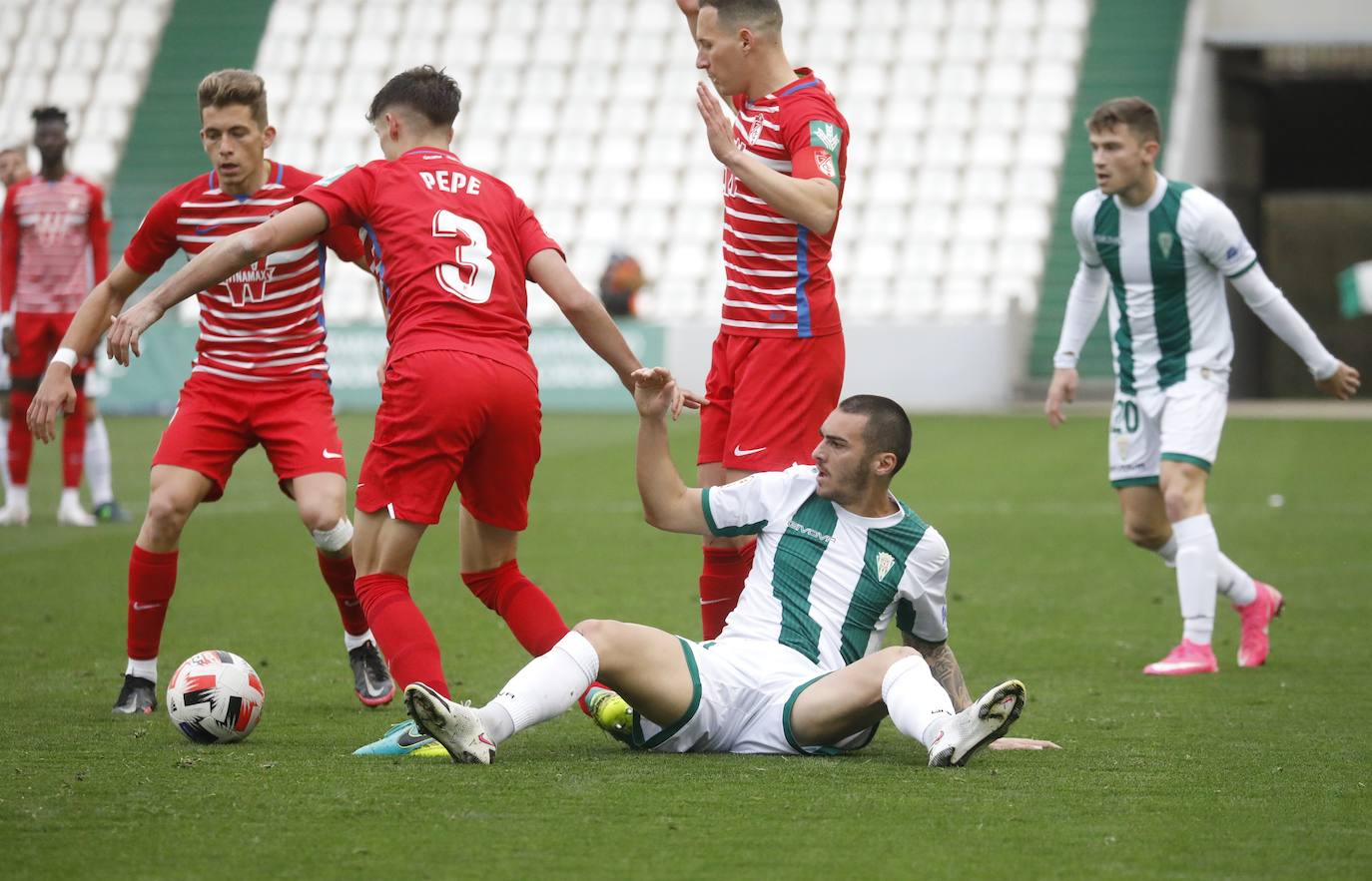 En imágenes, las mejores jugadas del Córdoba CF - Recreativo Granada