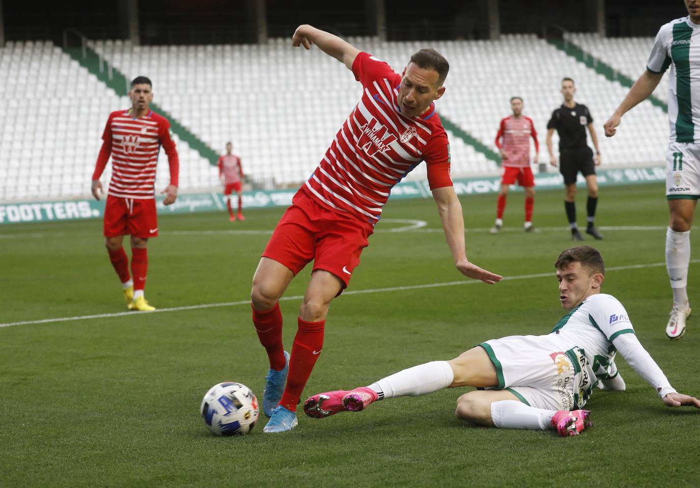 En imágenes, las mejores jugadas del Córdoba CF - Recreativo Granada