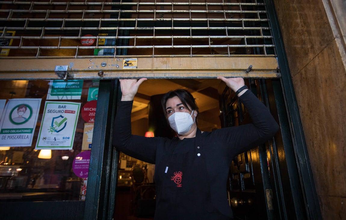 En imágenes: el día 1 de los bares vascos tras recibir el visto bueno de la Justicia