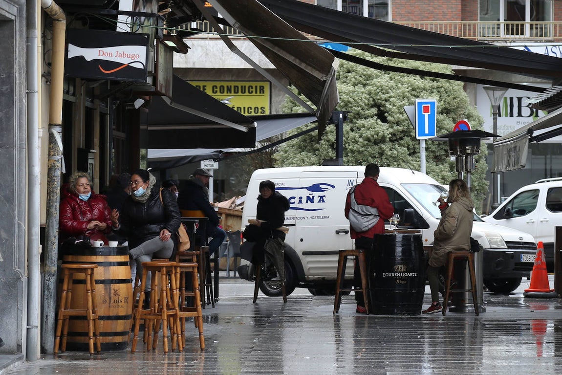 En imágenes: el día 1 de los bares vascos tras recibir el visto bueno de la Justicia