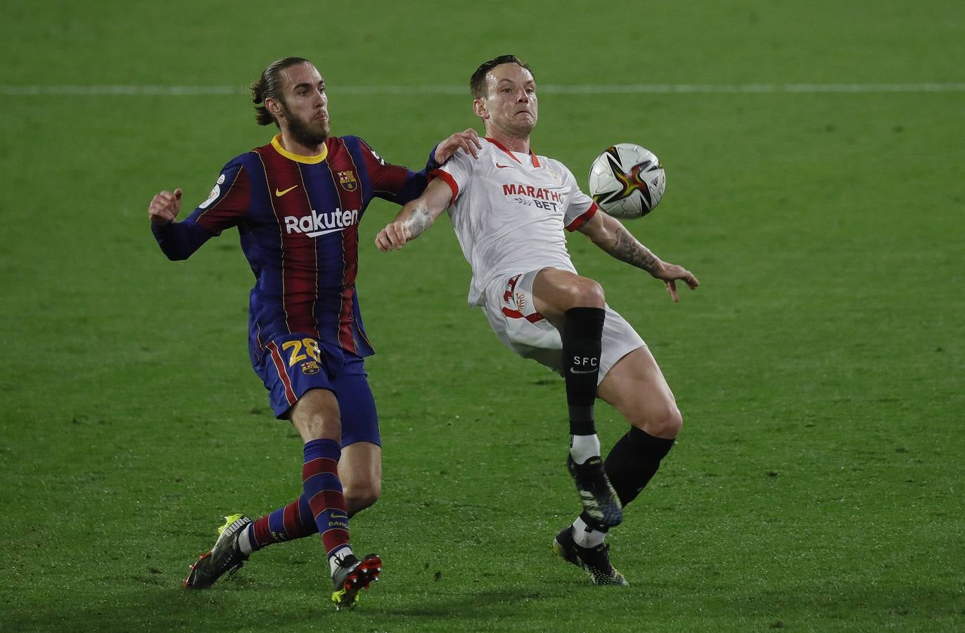 Fotogalería: Las mejores imágenes del Sevilla-Barcelona