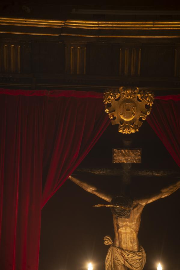 Altar de quinario del Cristo de la Salud de la Carretería