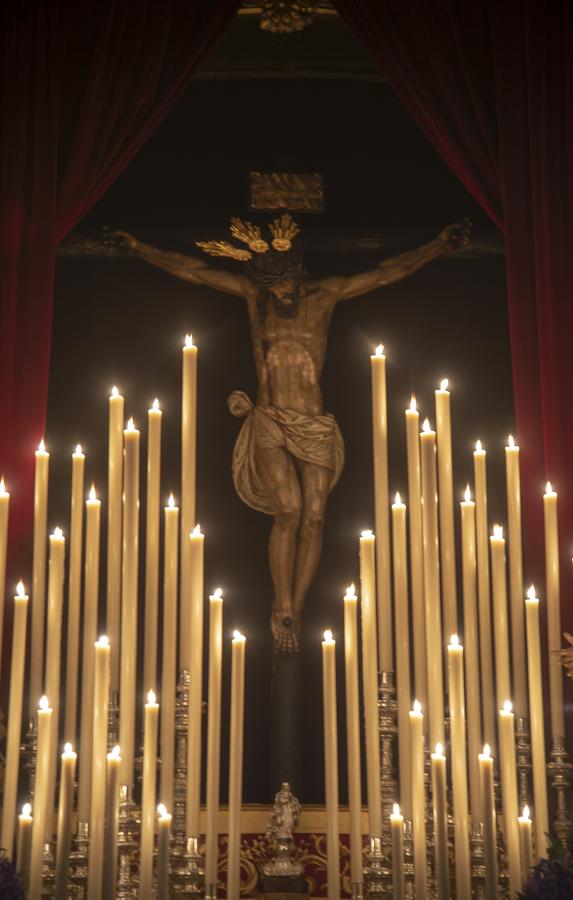 Altar de quinario del Cristo de la Salud de la Carretería