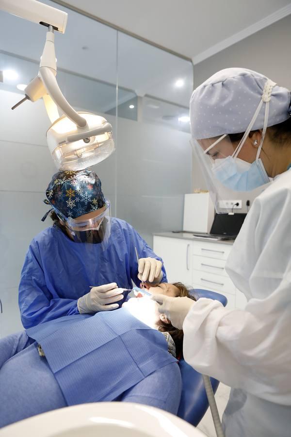 El día a día de los dentistas de Córdoba, en imágenes