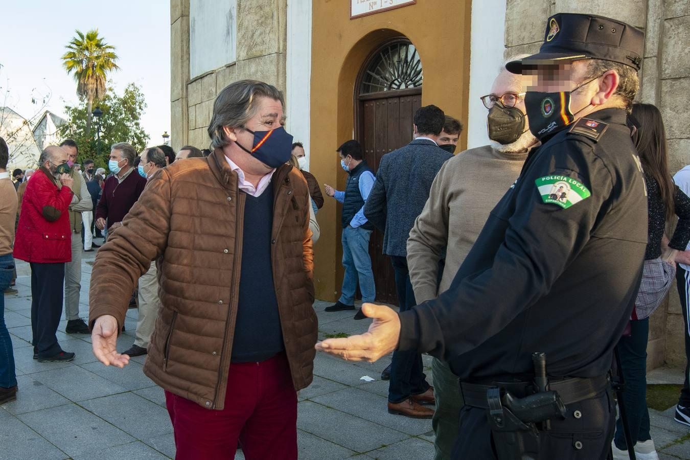 Protesta en Espartinas en defensa de la tauromaquia, en imágenes