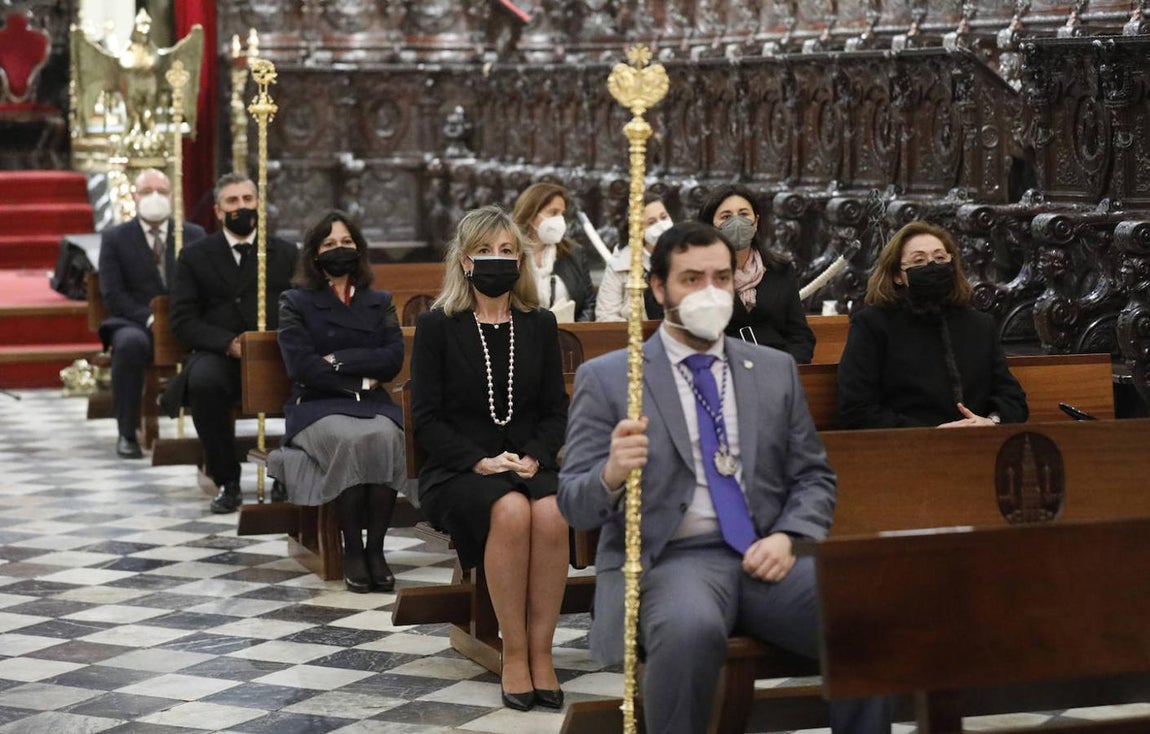 El Vía Crucis de las cofradías de Córdoba, en imágenes