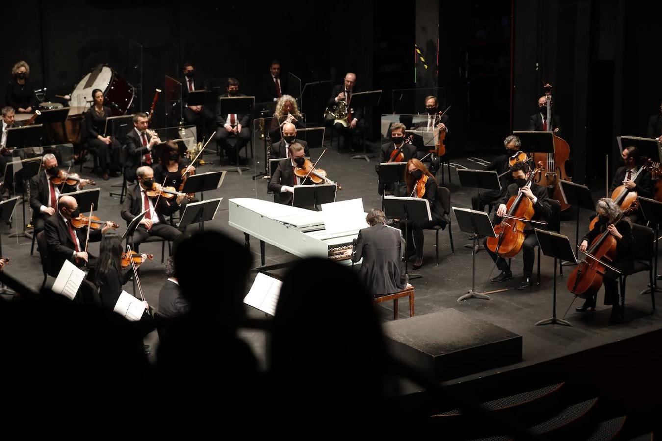 La Orquesta de Córdoba en el Teatro Góngora, en imágenes