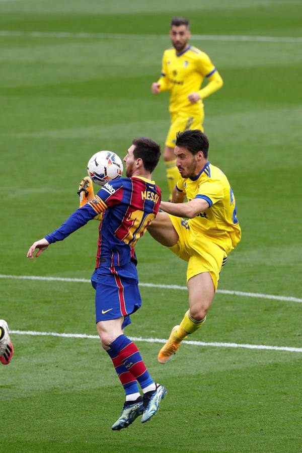 FOTOS: Las imágenes del empate del Cádiz en Barcelona