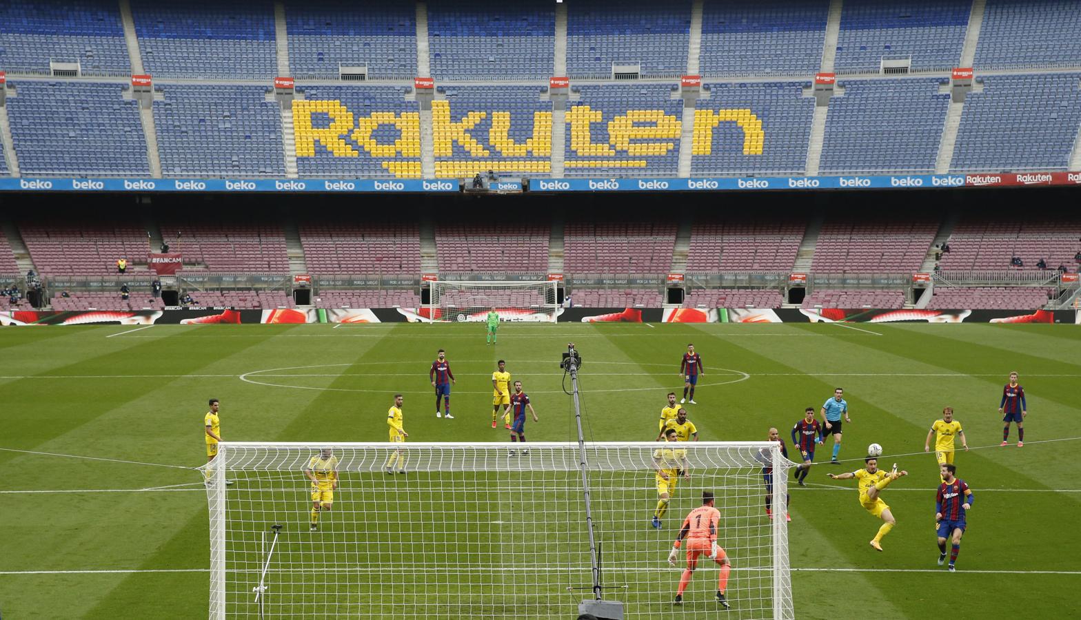 FOTOS: Las imágenes del empate del Cádiz en Barcelona