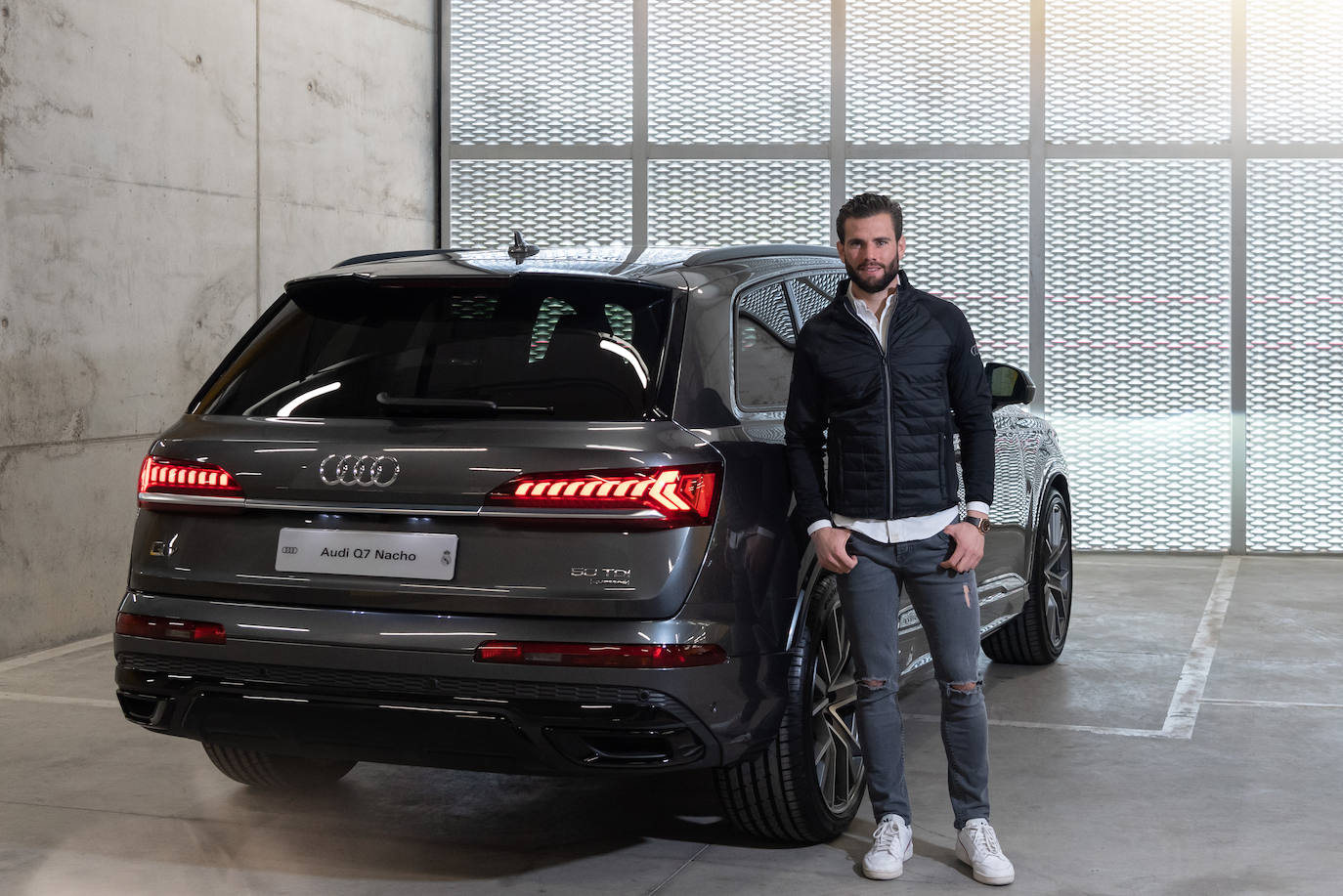 Galería: derroche de CV en los nuevos &#039;coches oficiales&#039; del Real Madrid