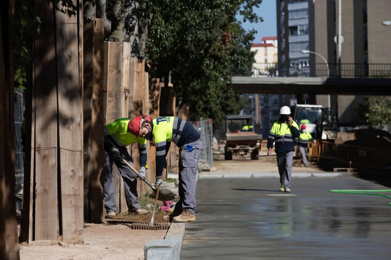 El alcalde visita las obras de Ronda de los Tejares