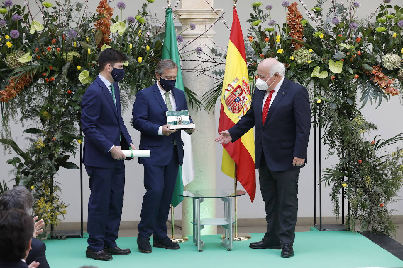 La entrega de las Banderas de Andalucía en Córdoba, en imágenes