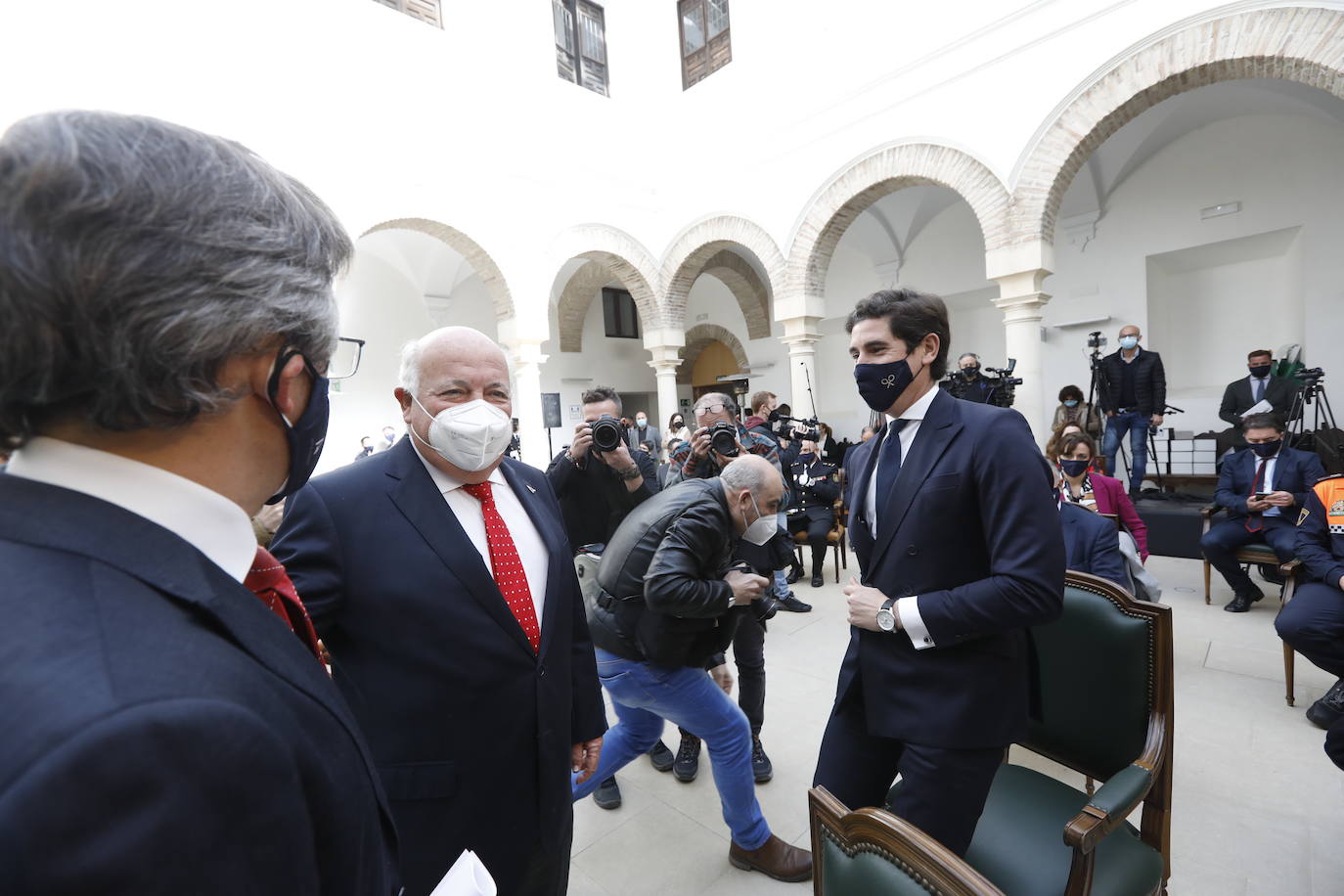 La entrega de las Banderas de Andalucía en Córdoba, en imágenes