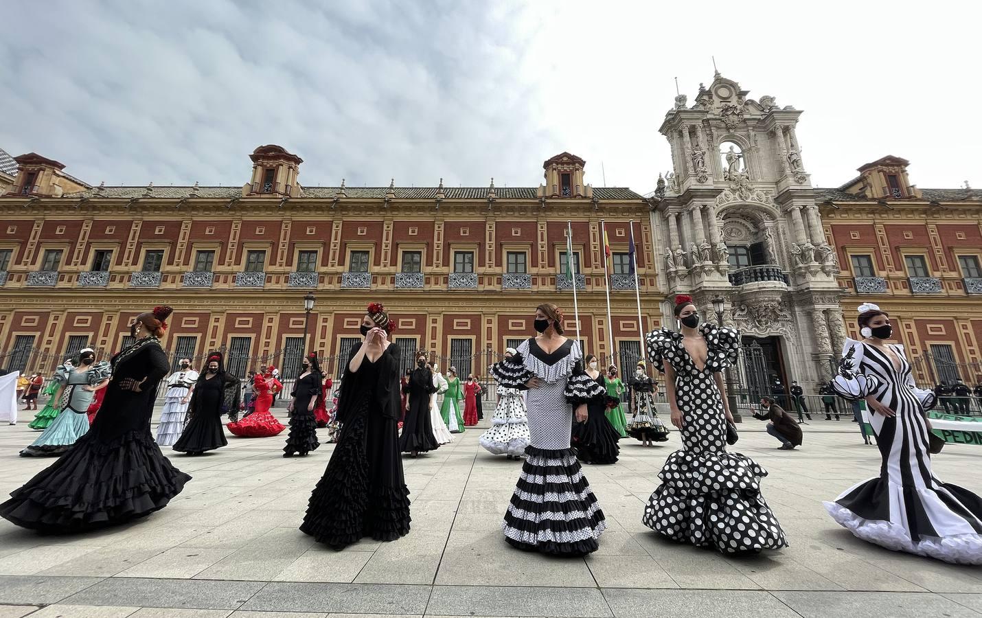 En imágenes, la moda flamenca solicita ayudas para sobrevivir a la pandemia