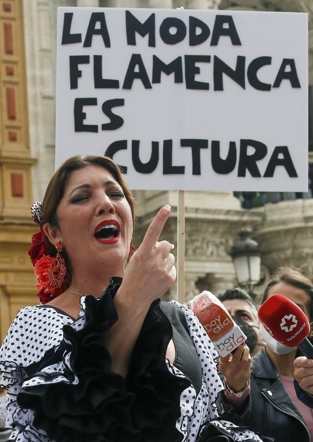 En imágenes, la moda flamenca solicita ayudas para sobrevivir a la pandemia