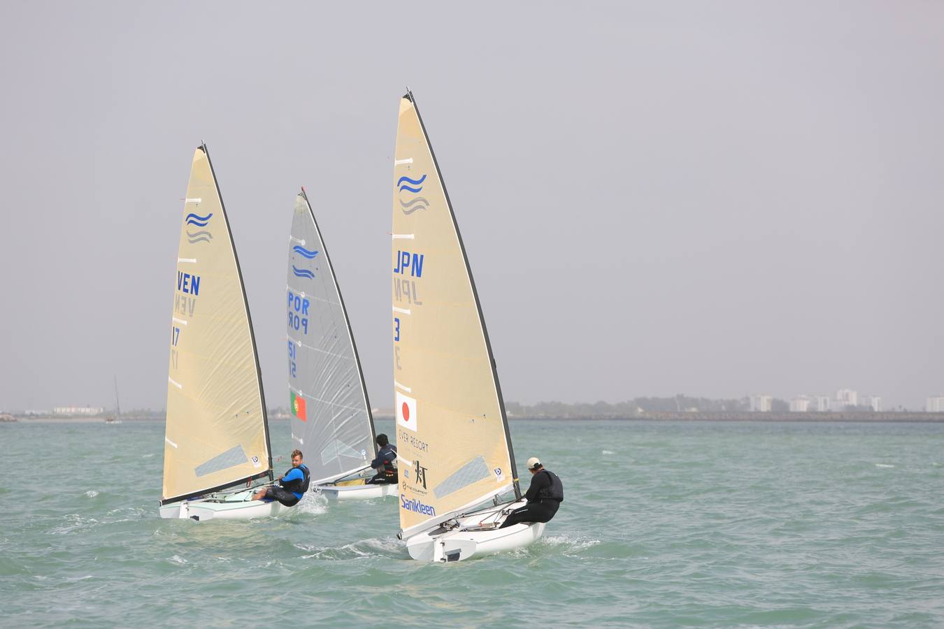 FOTOS: La Semana Olímpica Andaluza de vela, en la Bahía de Cádiz